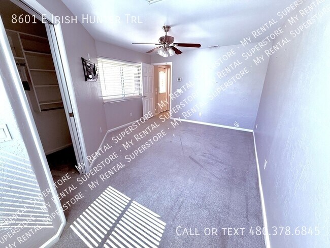 Building Photo - 8601 E Irish Hunter Trail