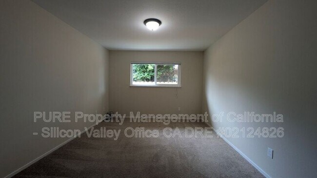 Building Photo - 1792 Halterman Ave