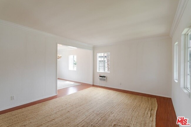 Building Photo - 1708 S Crescent Heights Blvd