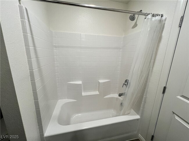 Building Photo - 2824 Abrantes Pl