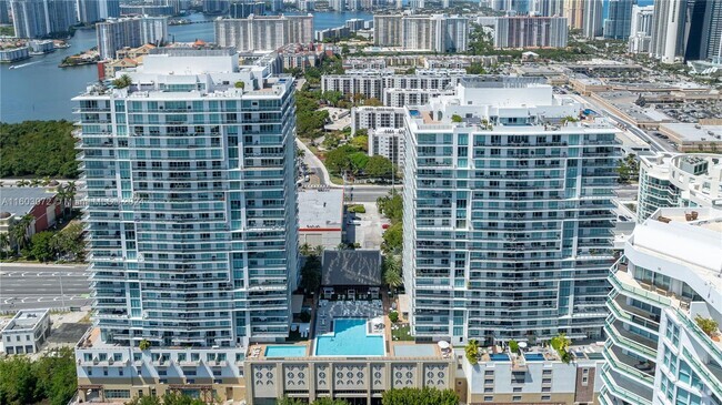 Building Photo - 330 Sunny Isles Blvd