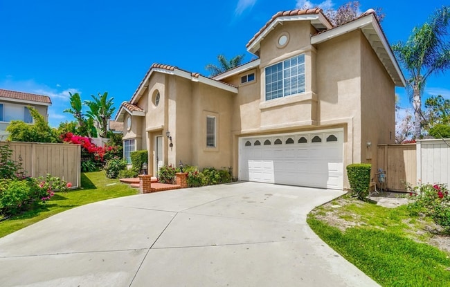 Primary Photo - Your Dream Home Awaits on a Peaceful Cul-d...
