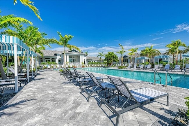 Building Photo - 6629 Fort Pierce Ave