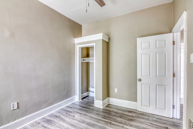Building Photo - 4834 Olive St