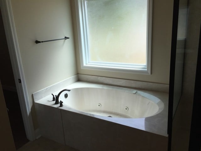 Building Photo - 280 Sunbury Dr