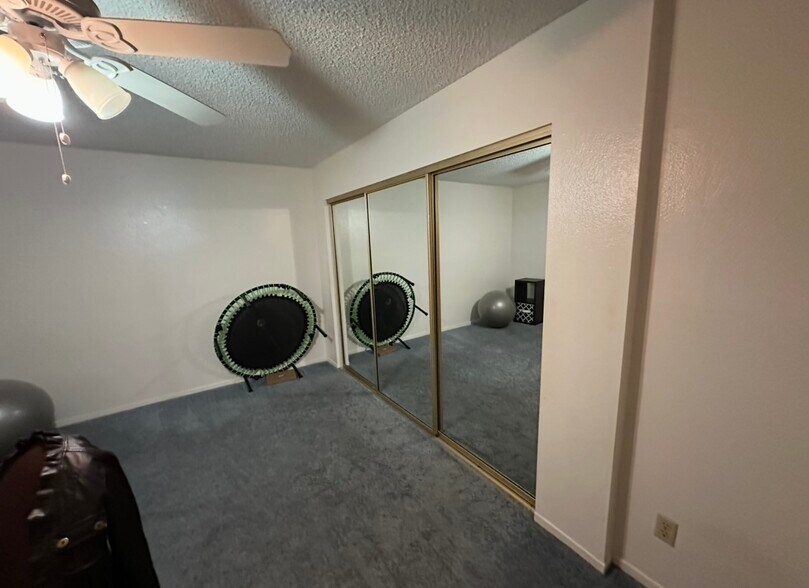 Building Photo - 31908 Del Cielo Este