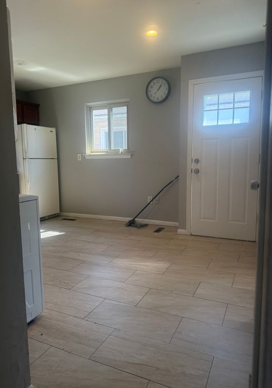 Building Photo - 4631 Ziegler St