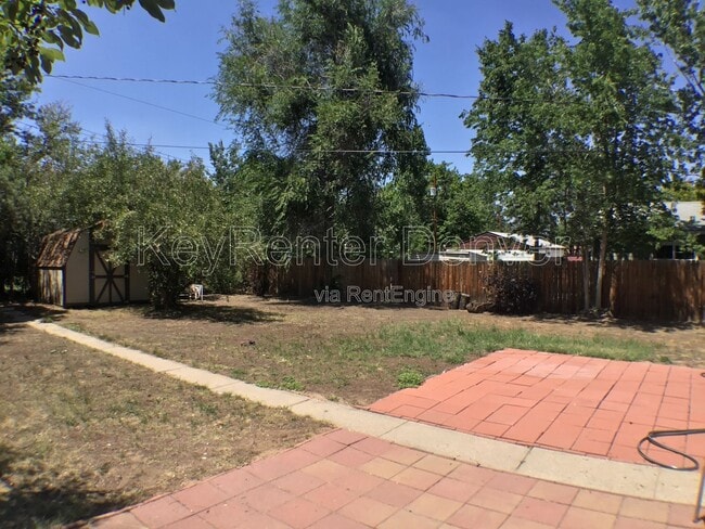 Building Photo - 1285 S Holly St