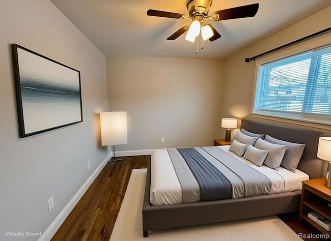 Building Photo - 9768 Lincoln Ct