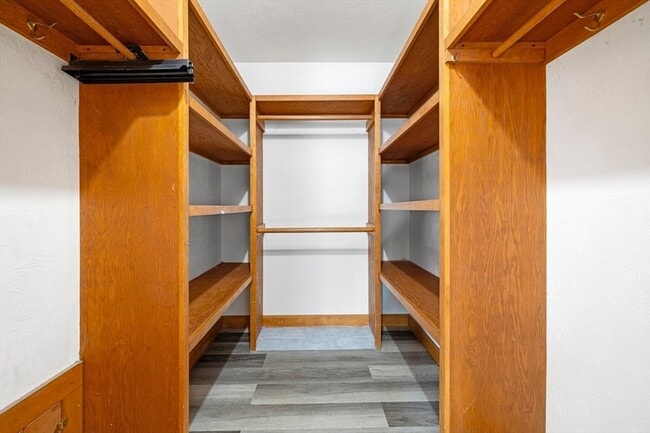 Building Photo - 29 Williston Rd