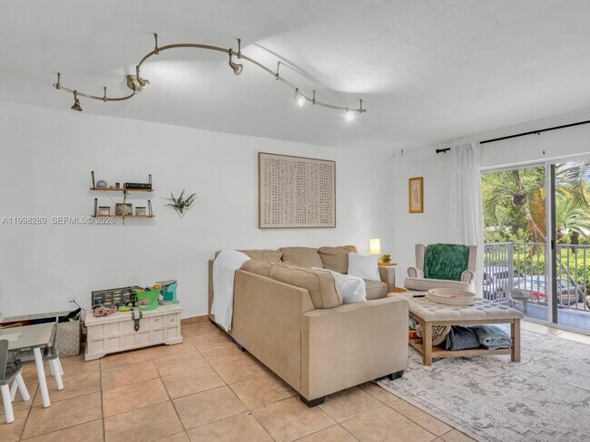 Building Photo - 7403 SW 82nd St