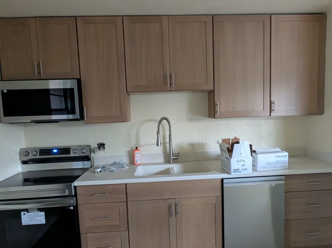 Building Photo - 1432 Poinciana Rd