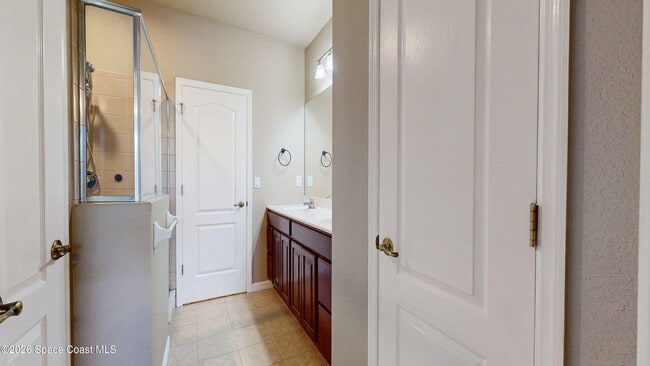 Building Photo - 916 Ocaso Ln