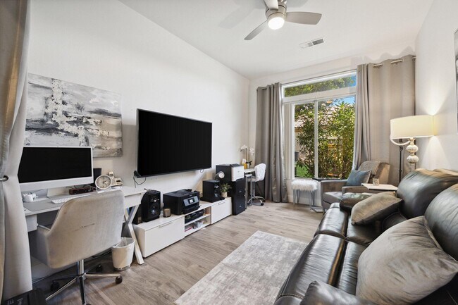 Building Photo - 80149 Royal Birkdale Dr