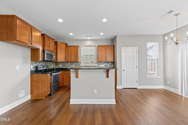 Building Photo - 188 Outwater Ridge Dr