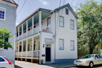 Building Photo - Renovated Historic Charleston Single