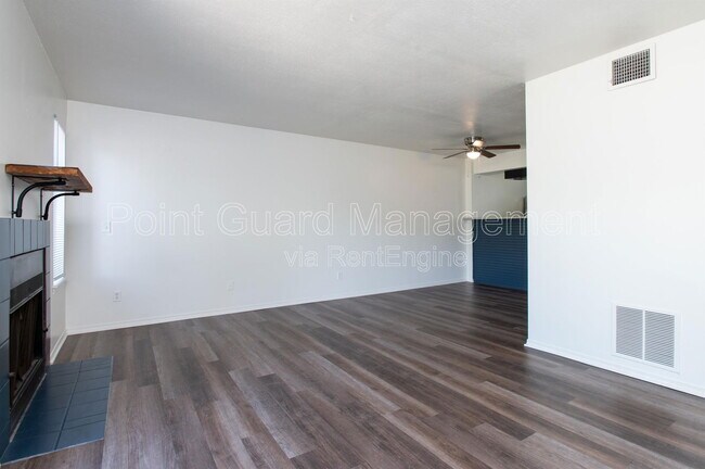 Building Photo - 5510 S Gold St