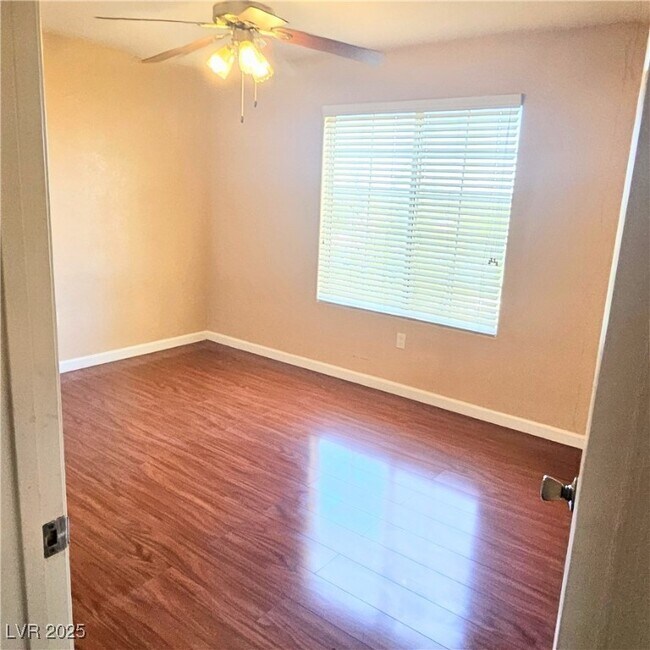 Building Photo - 2120 Ramrod Ave