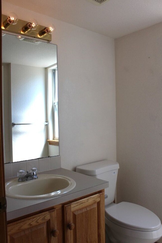 Building Photo - Arvada Home near Standley Lake with 4 BR/4 BA!