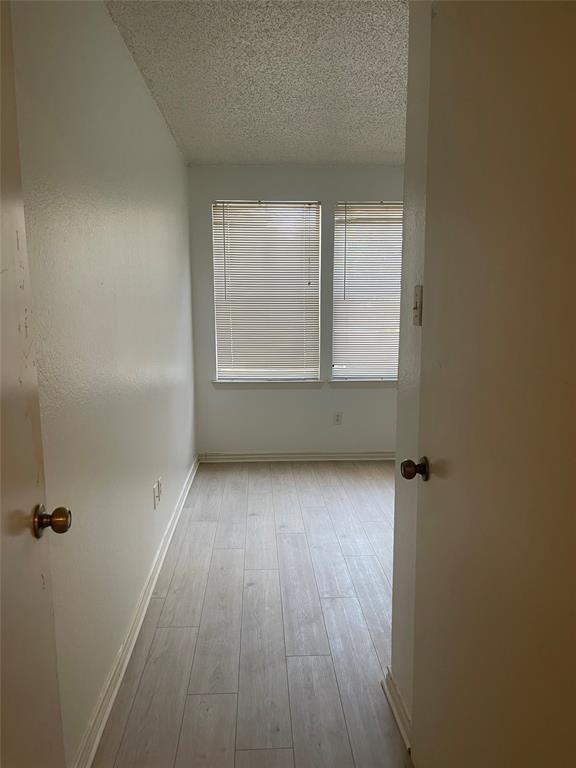 Building Photo - 6610 Windrift Way
