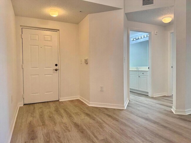 Building Photo - 2725 Anzio Ct