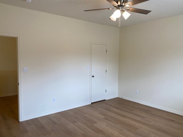 Building Photo - 7608 Calle Comodo NE