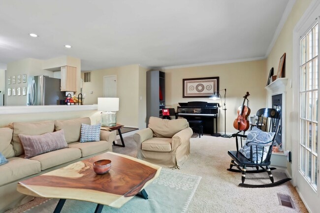 Building Photo - 12516 Fanleaf Ct