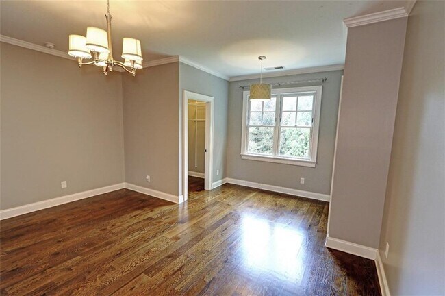 Building Photo - 1178 Chambord Way NE