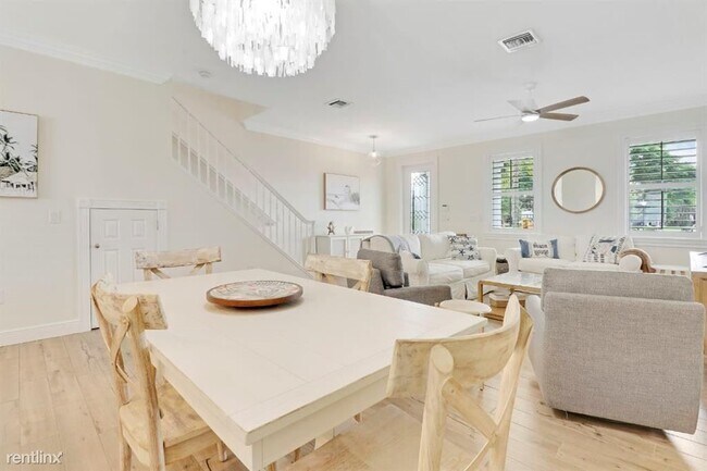 Building Photo - 3 br, 2.5 bath House - 1379 Ramsey Way