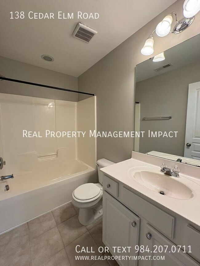 Building Photo - 138 Cedar Elm Rd