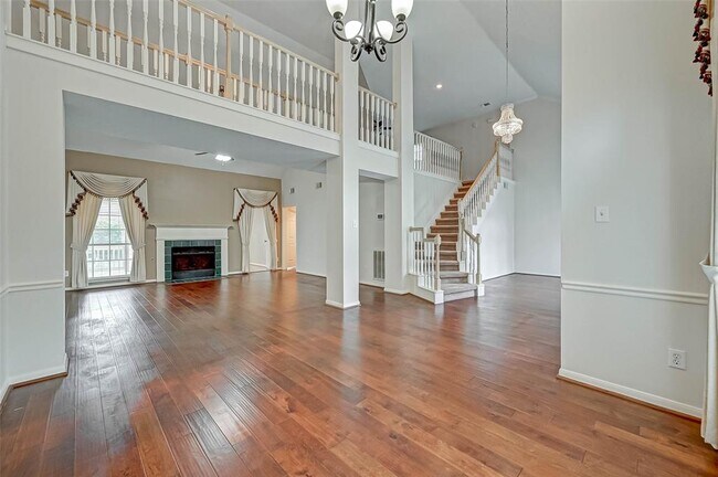 Building Photo - 1630 Berkoff Dr