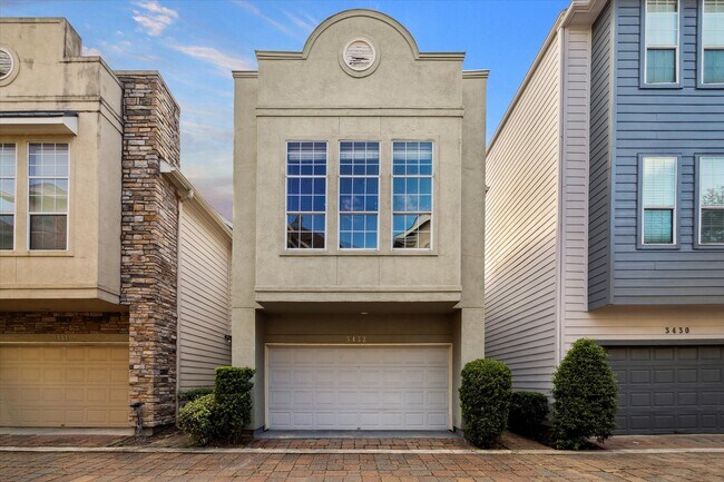 Primary Photo - 3432 Cline St