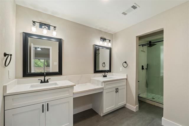 Building Photo - 809 Havenwood Ln S
