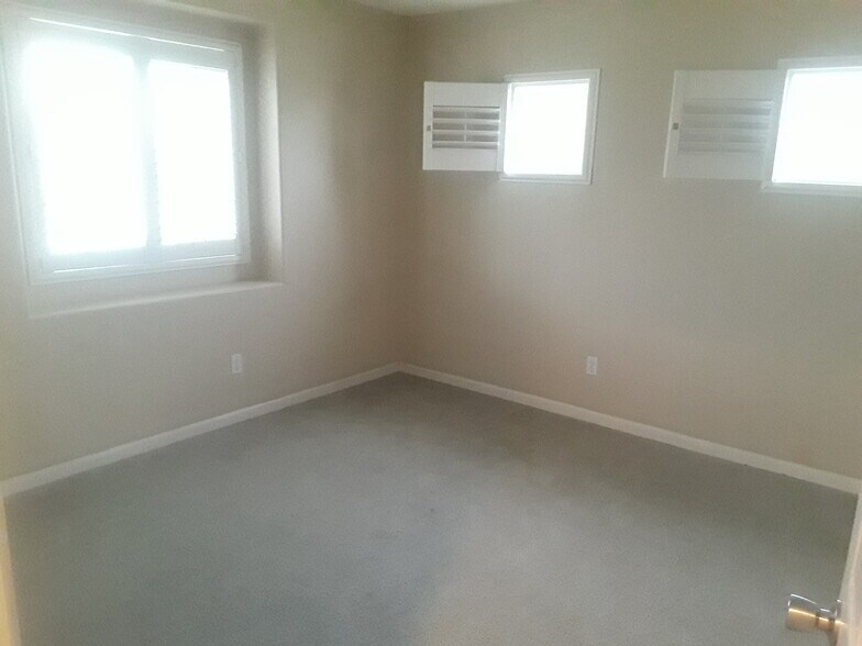 Building Photo - 3968 Colma Ave