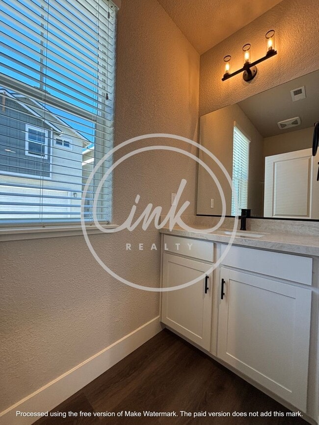 Building Photo - New Townhouses in Gardnerville For Rent