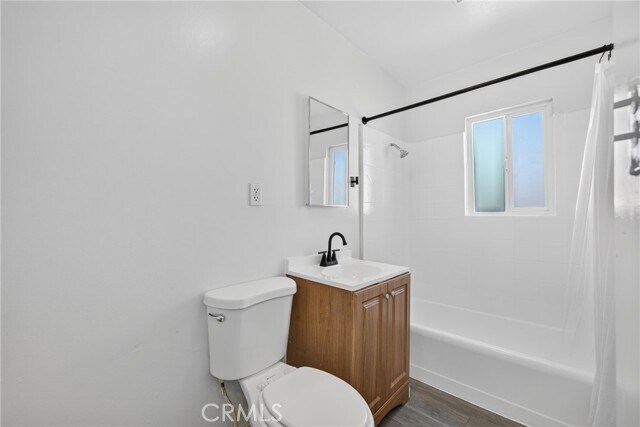 Building Photo - 15990 Yucca St