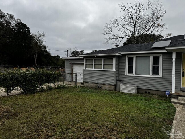 Building Photo - 119 Lenox Pkwy