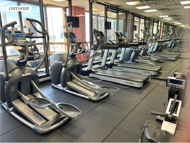 Building Photo - 630 First Avenue 25K