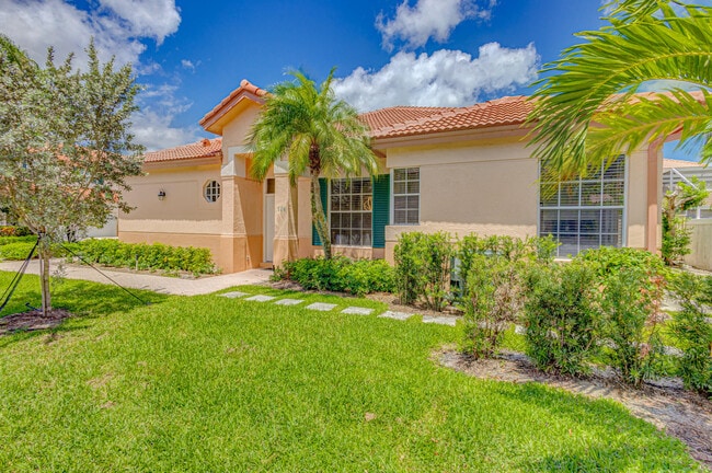 Building Photo - 146 Monterey Pointe Dr