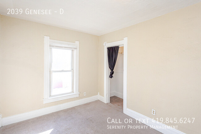 Building Photo - ?? Hop Fast! These Apartment Rentals Won’t...