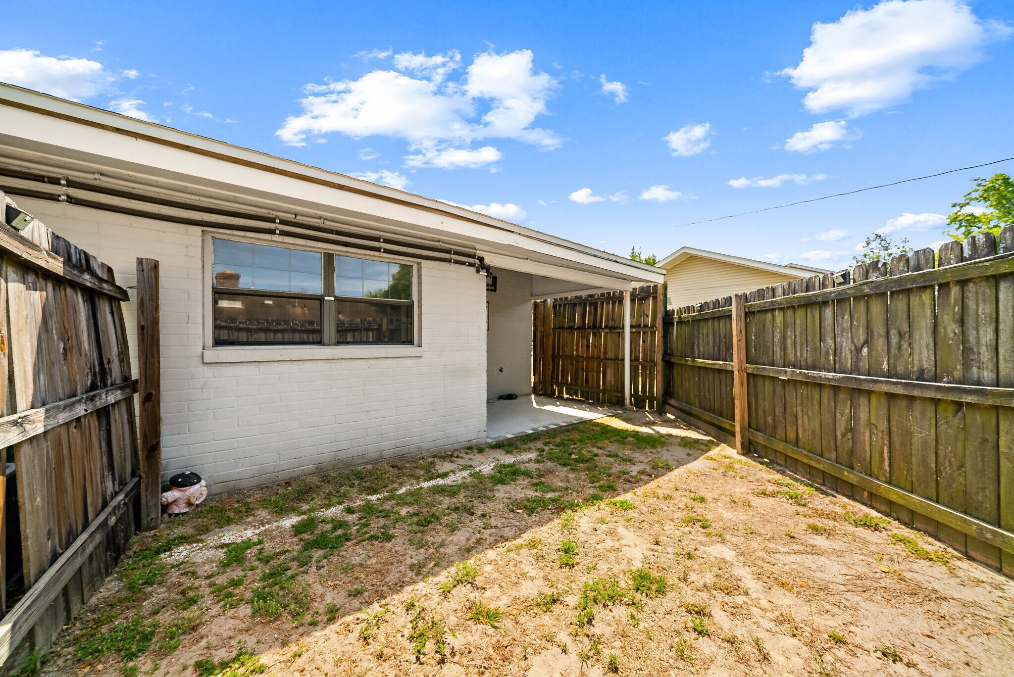 Building Photo - 1211 Friendship Ave