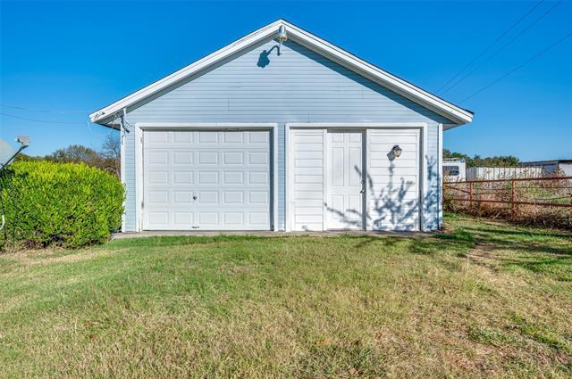 Building Photo - 3275 FM428