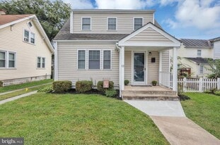 Building Photo - 12 W Whitlock Ave