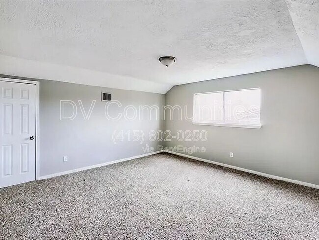 Building Photo - 10946 Gulf Valley St