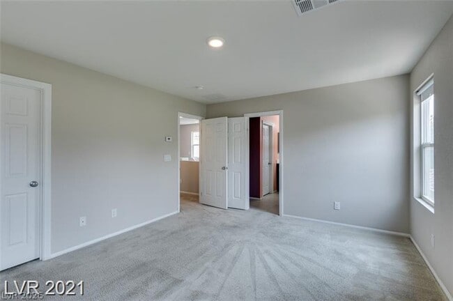 Building Photo - 5475 Ordesa Valley Rd