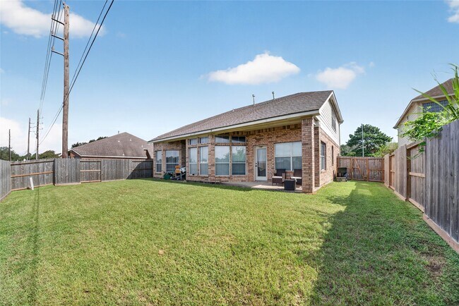 Building Photo - 12019 Brantley Haven Dr