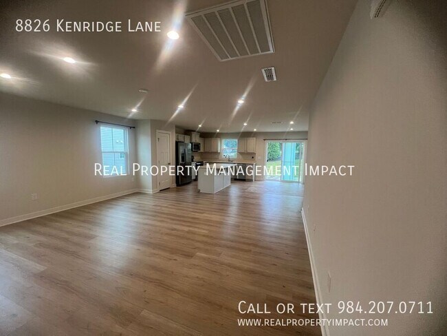 Building Photo - 8826 Kenridge Ln