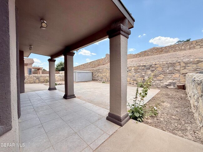 Building Photo - 3625 W Vitex Cir