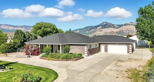 Building Photo - 130 S 1500 W