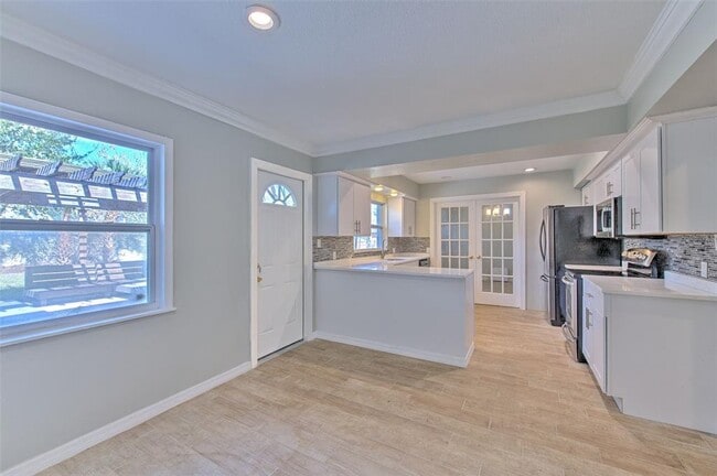 Building Photo - 4711 W San Rafael St